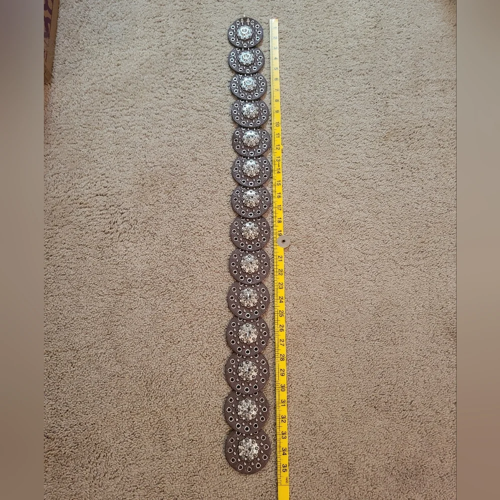 Nocona Jeweled Disc Shaped Belt S - Picture 2 of 5